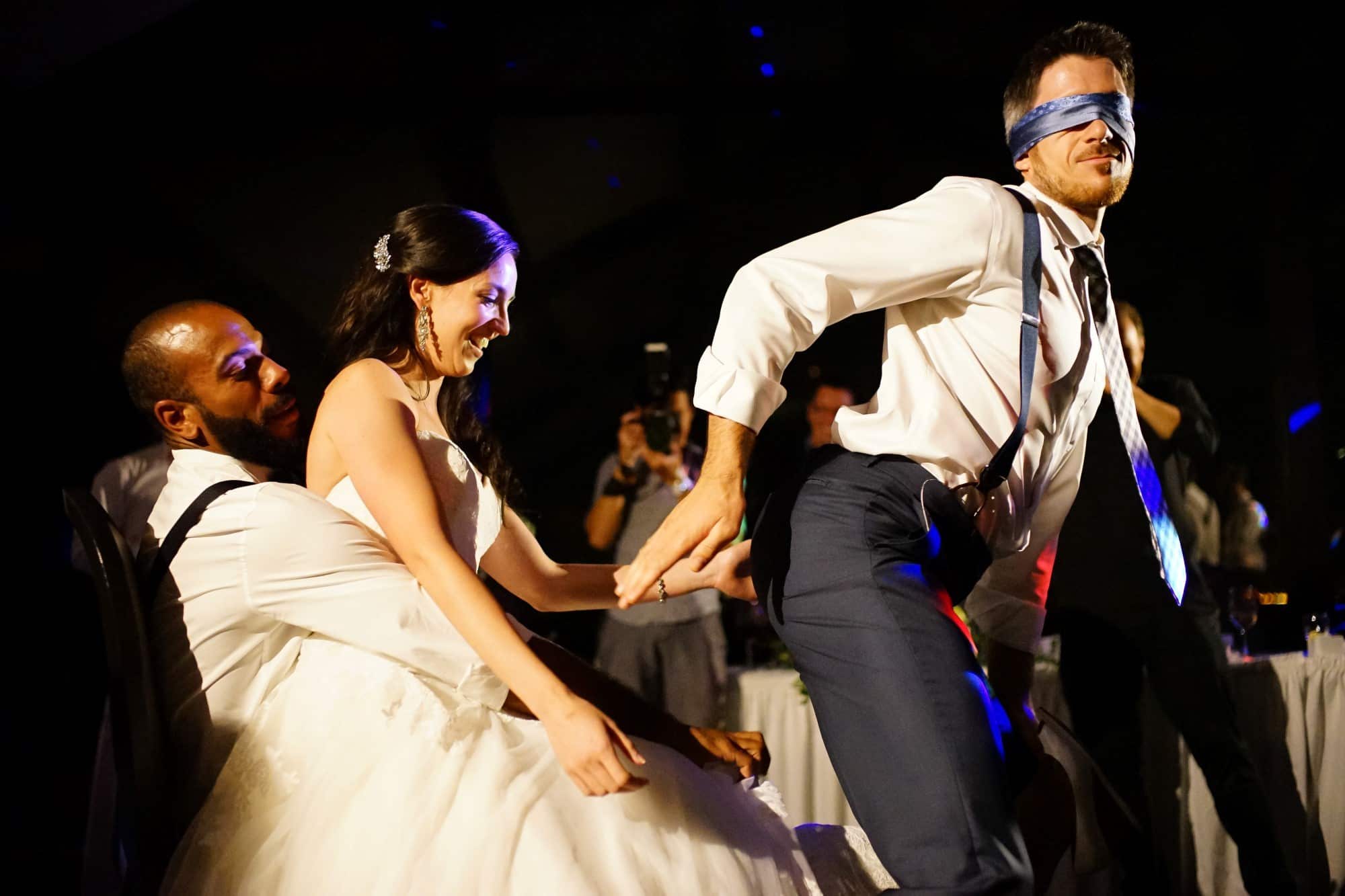 vanessa louis-pierre CLUB DE GOLF WINDMILL HEIGHTS first dance reception Portuguese Canadian wedding garter belt funny